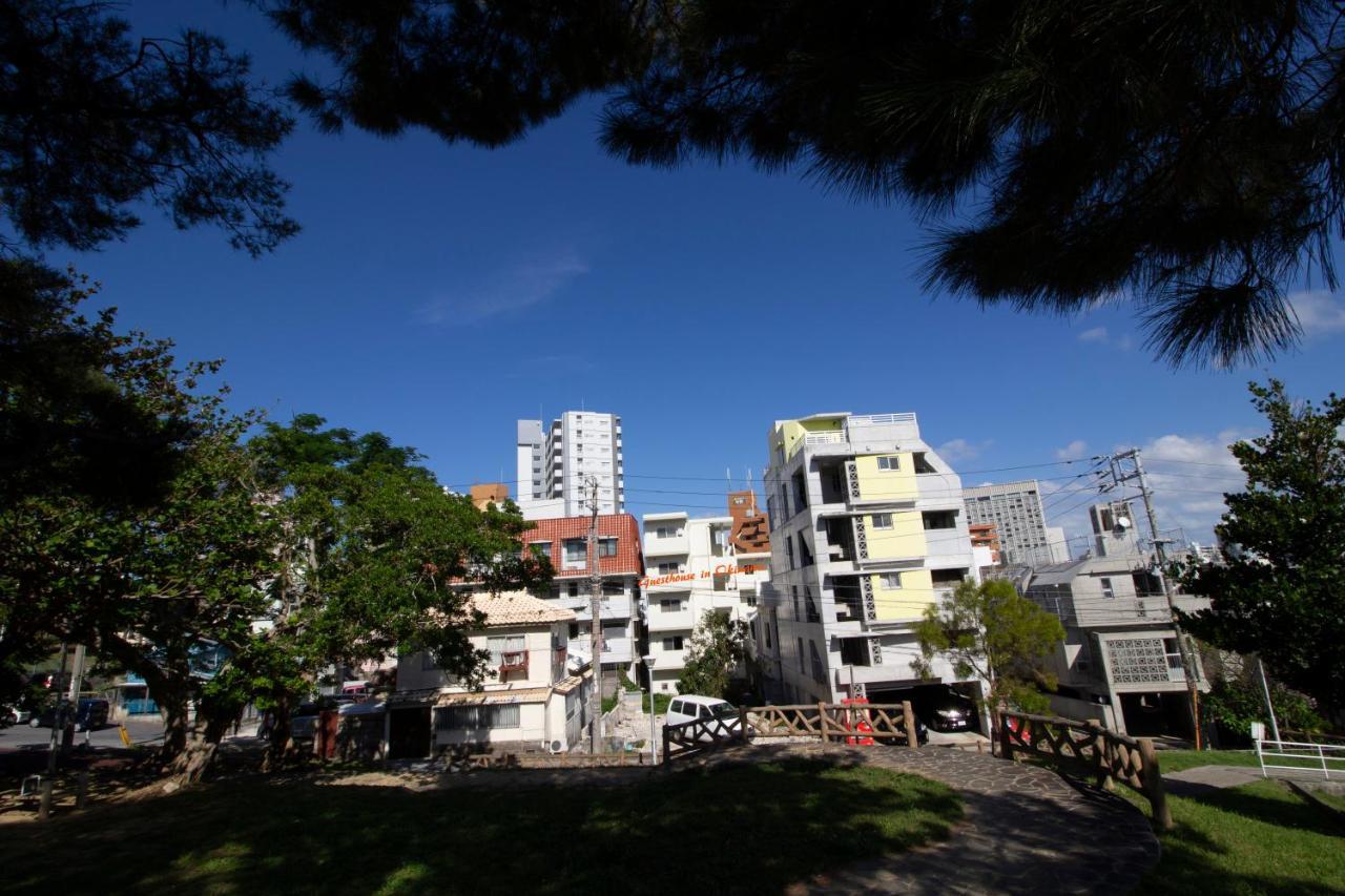 Glanz-Inn Matsuo-Guesthouse In Okinawa นาฮะ ภายนอก รูปภาพ